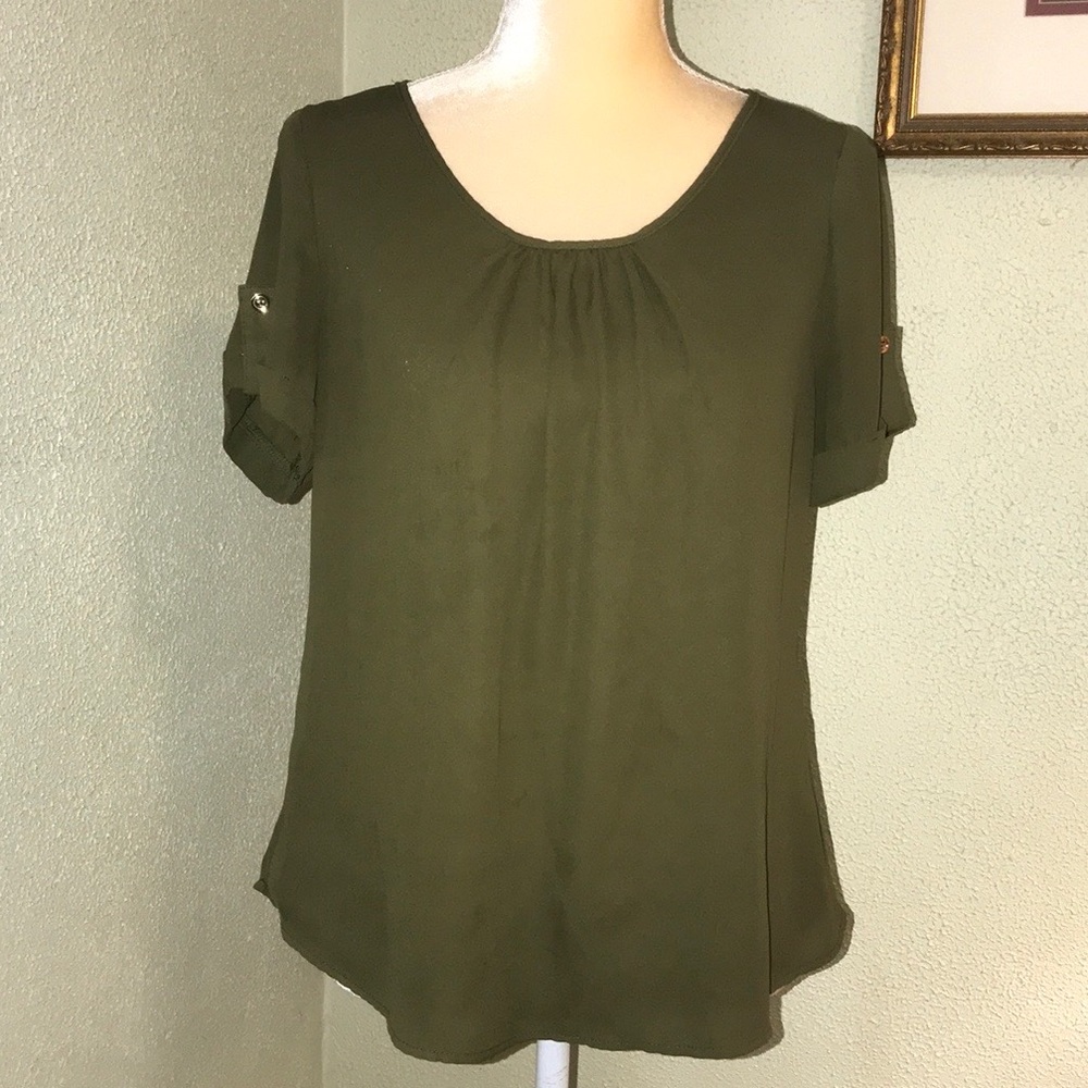 Reese Olive Green Top Size Small
